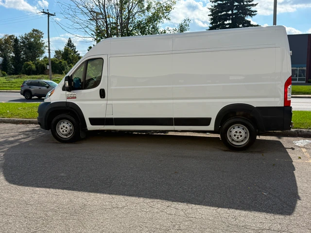2020 RAM 2500 159 WB, biela, 89 000 km, dovoz Kanada — foto 1