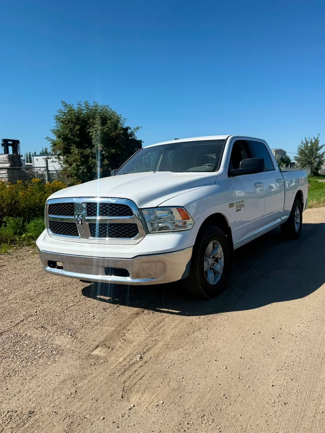 2019 Dodge Ram 4wd, biela, 232 000 km, dovoz Kanada — foto 2 z 5