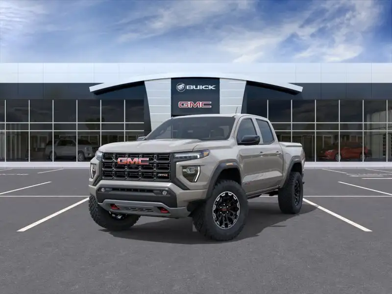 2026 GMC Canyon AT4, Coastal Dune, 0 km, dovoz Kanada — foto 1 z 6 2026 GMC Canyon AT4, Coastal Dune, 0 km, dovoz Kanada — foto 1 z 6