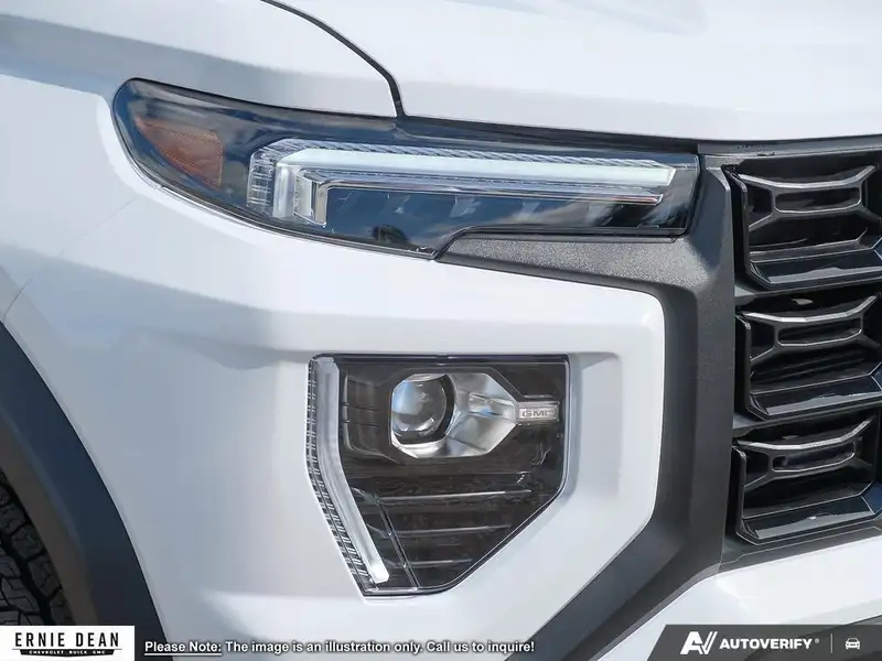 2026 GMC Canyon Elevation, biela, 0 km, dovoz Kanada — foto 10 z 12