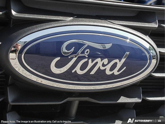 2025 Ford Escape Active, biela, 62 703 km, dovoz Kanada — foto 8 z 9