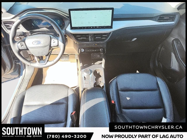 2025 Ford Escape Platinum, modrá, 39 144 km, dovoz Kanada — foto 10 z 17