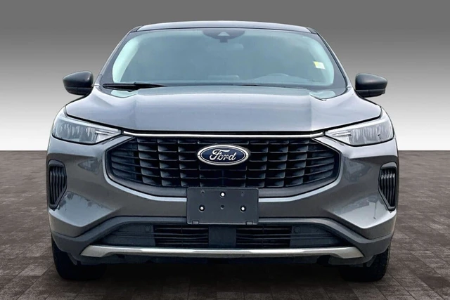 2025 Ford Escape Active, sivá, 51 524 km, dovoz Kanada — foto 3 z 20