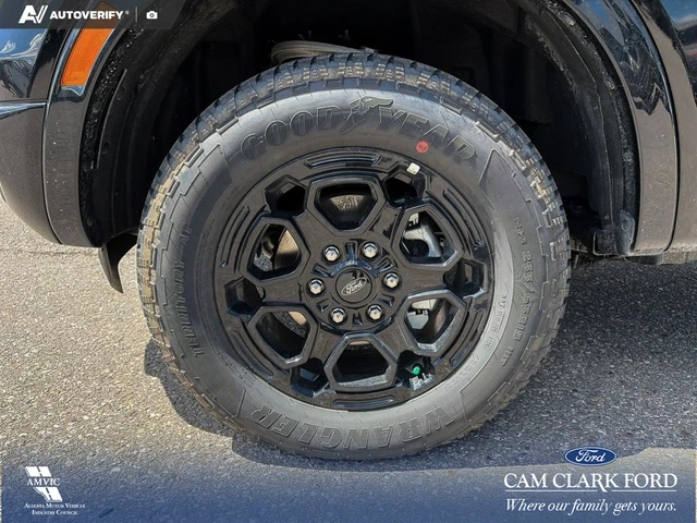 2026 Ford Ranger XLT, čierna, 15 km, dovoz Kanada — foto 6 z 20
