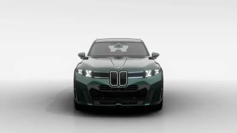 2027 BMW X5, zelená, 90 km, dovoz Kanada — foto 3 z 12