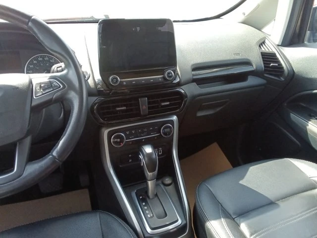 2018 Ford Eco Sport Titanium, čierna, 157 100 km, dovoz Kanada — foto 14 z 17