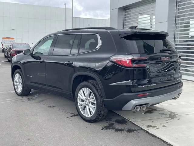 2027 GMC Acadia Elevation, čierna, dovoz Kanada — foto 6 z 20