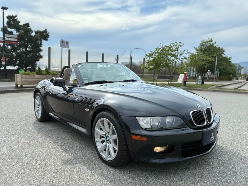 2002 BMW Z3 3.0i, čierna, 64 436 km, dovoz Kanada — foto 6 z 12