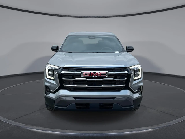 2027 GMC Terrain Elevation, strieborná, 7 km, dovoz Kanada — foto 3 z 4