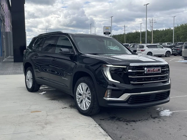 2027 GMC Acadia Elevation, čierna, 6 km, dovoz Kanada — foto 11 z 20
