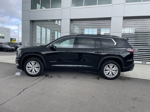 2027 GMC Acadia Elevation, čierna, 6 km, dovoz Kanada — foto 5 z 20