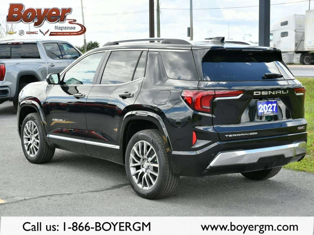 2027 GMC Terrain Denali, čierna, 1 km, dovoz Kanada — foto 4 z 5