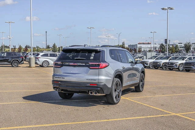 2027 GMC Acadia Elevation, sivá, 15 km, dovoz Kanada — foto 8 z 20