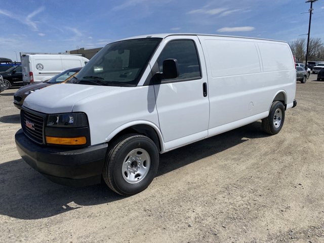 2026 GMC SAVANA CARGO, 6 km, dovoz Kanada — foto 1