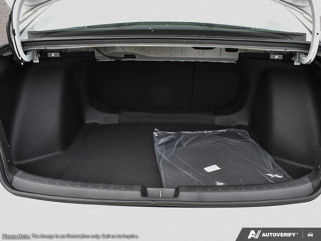 2026 Honda Civic SI, biela, 10 km, dovoz Kanada — foto 7 z 20