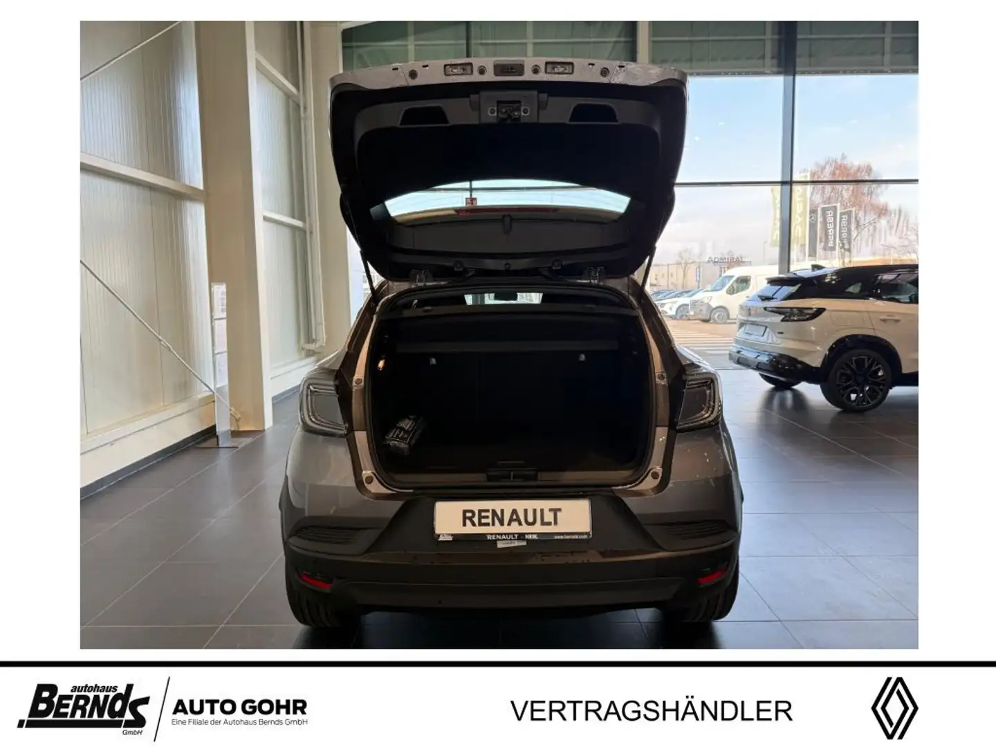2026 Renault Captur, 4 km, Nemecko — foto 5 z 12