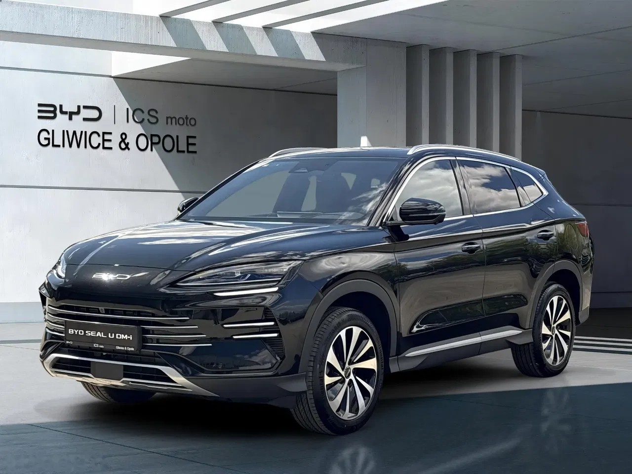 2026 BYD Seal U, 1 km, Poľsko — foto 1