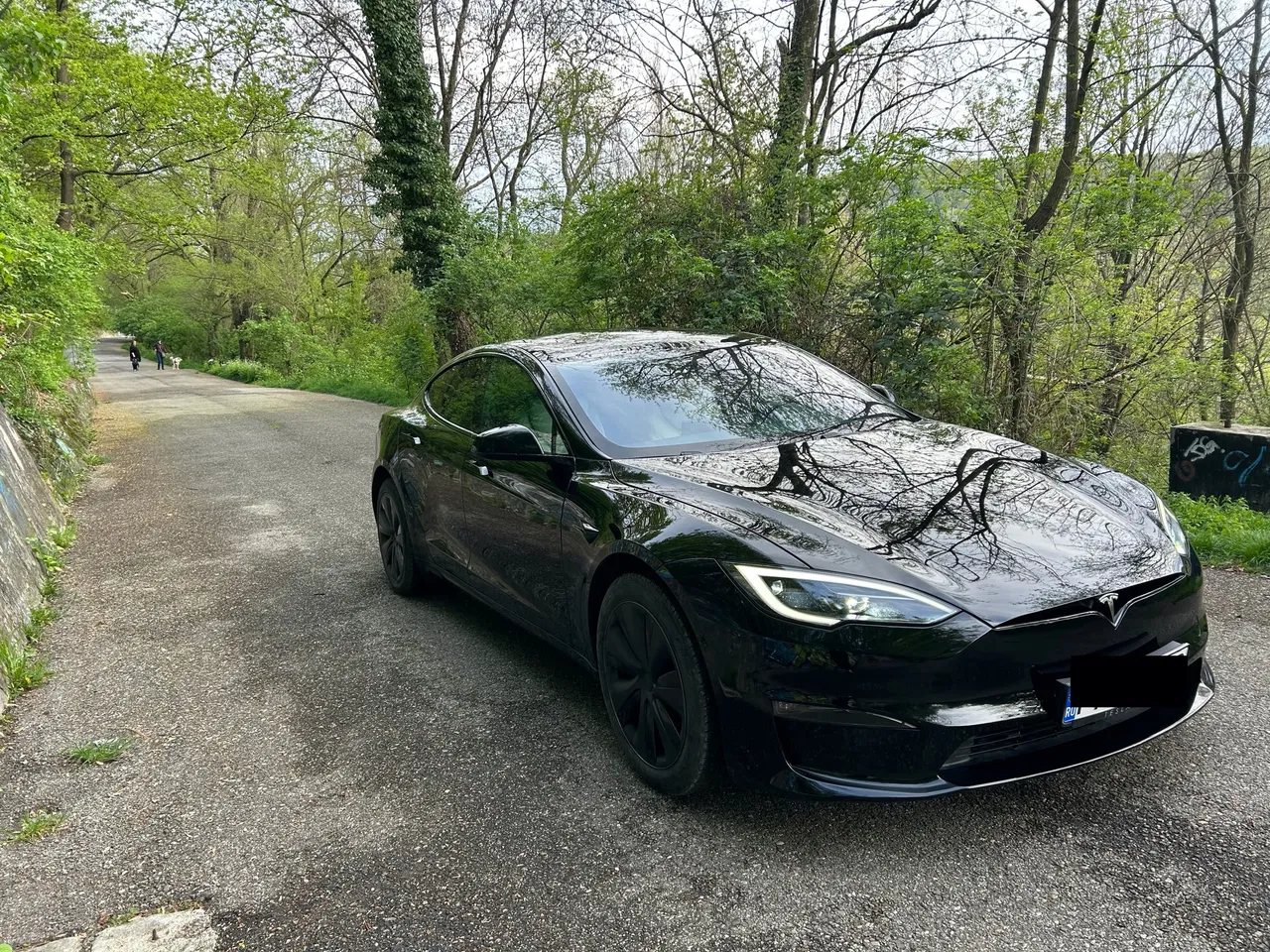 2023 Tesla Model S, 73 000 km, Rumunsko — foto 3 z 6