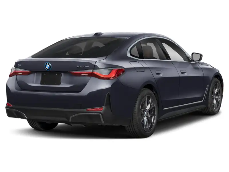 2026 BMW I4 eDrive40 Gran, modrá, 90 km, dovoz Kanada — foto 2 z 3