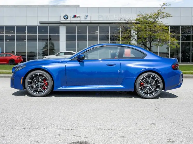 2026 BMW M2 Base, modrá, 90 km, dovoz Kanada — foto 6 z 12