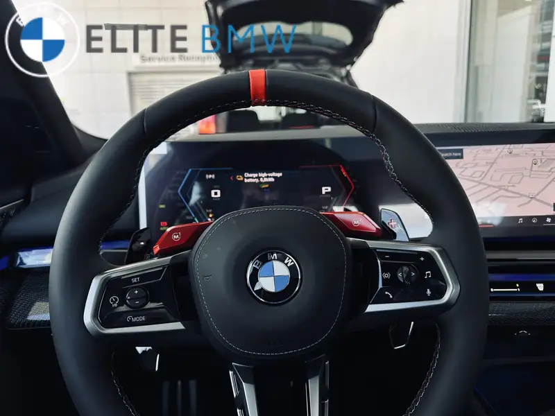 2027 BMW M5 BASE, modrá, 90 km, dovoz Kanada — foto 11 z 12