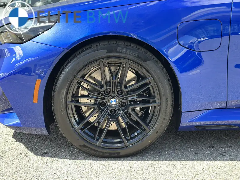 2027 BMW M5 BASE, modrá, 90 km, dovoz Kanada — foto 12 z 12