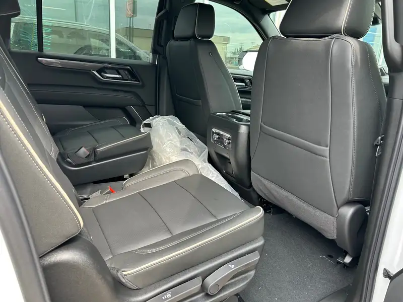 2026 GMC Yukon Elevation, biela, 0 km, dovoz Kanada — foto 4 z 12