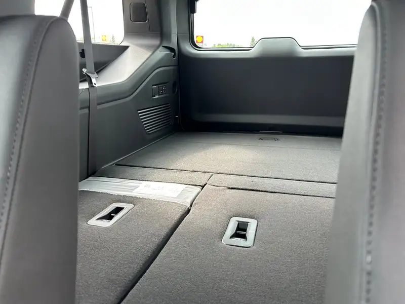 2026 GMC Yukon Elevation, biela, 0 km, dovoz Kanada — foto 6 z 12