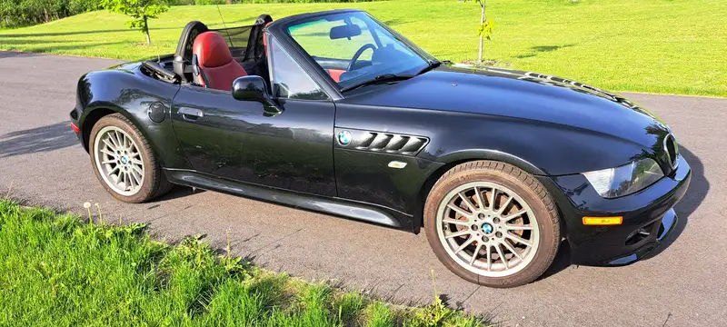 2002 BMW Z3 3.0, čierna, 111 491 km, dovoz Kanada — foto 10 z 12