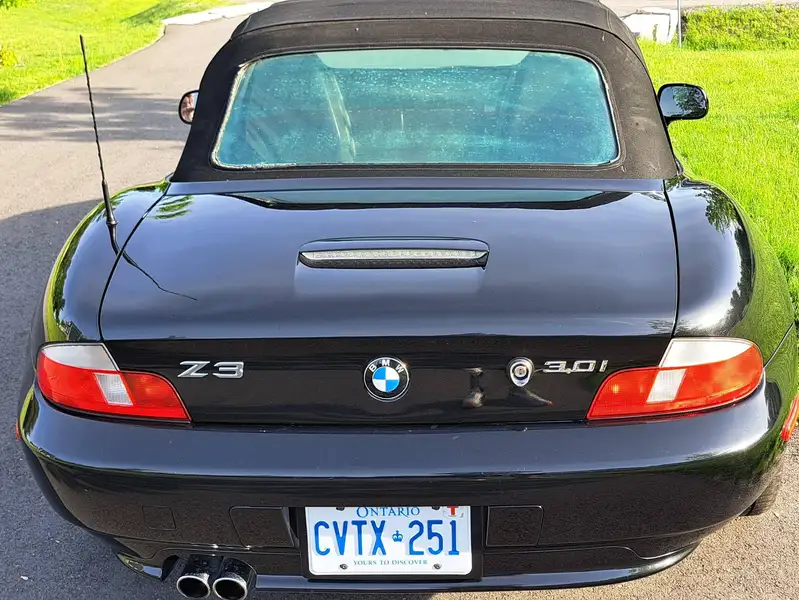 2002 BMW Z3 3.0, čierna, 111 491 km, dovoz Kanada — foto 5 z 12