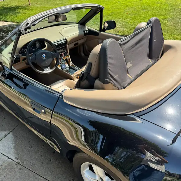 2000 BMW Z3 Roadster, čierna, 125 000 km, dovoz Kanada — foto 7 z 11