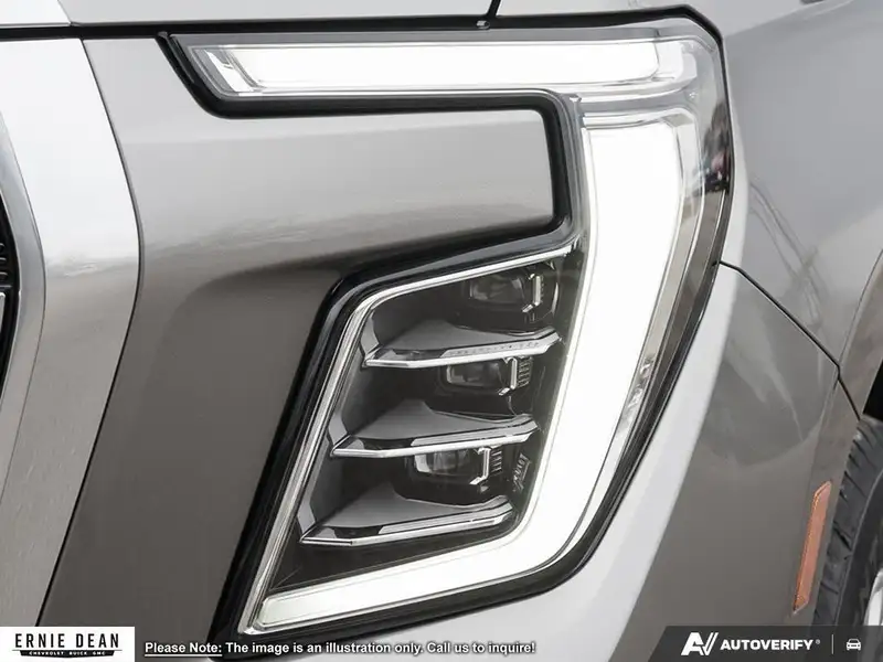 2026 GMC Yukon Denali, strieborná, 0 km, dovoz Kanada — foto 9 z 12