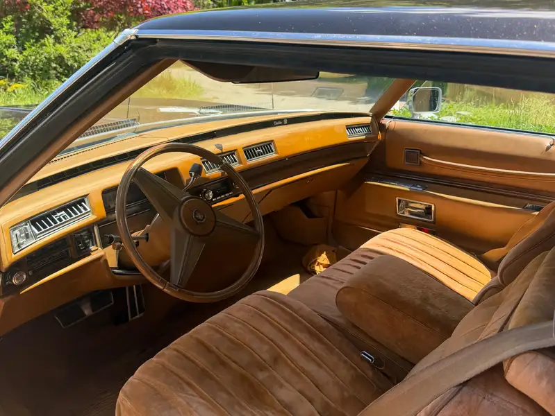 1974 Cadillac Eldorado, hnedá, 65 000 km, dovoz Kanada — foto 5 z 6