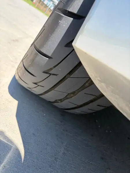 2004 Cadillac CTS-V Supercharged, strieborná, 121 451 km, dovoz Kanada — foto 8 z 12