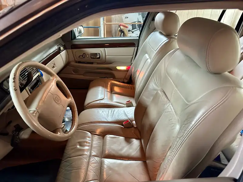 1999 Cadillac Deville d/elegance, sivá, 163 000 km, dovoz Kanada — foto 5 z 6