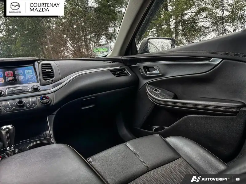 2019 Chevrolet Impala LT, sivá, 155 978 km, dovoz Kanada — foto 12 z 12