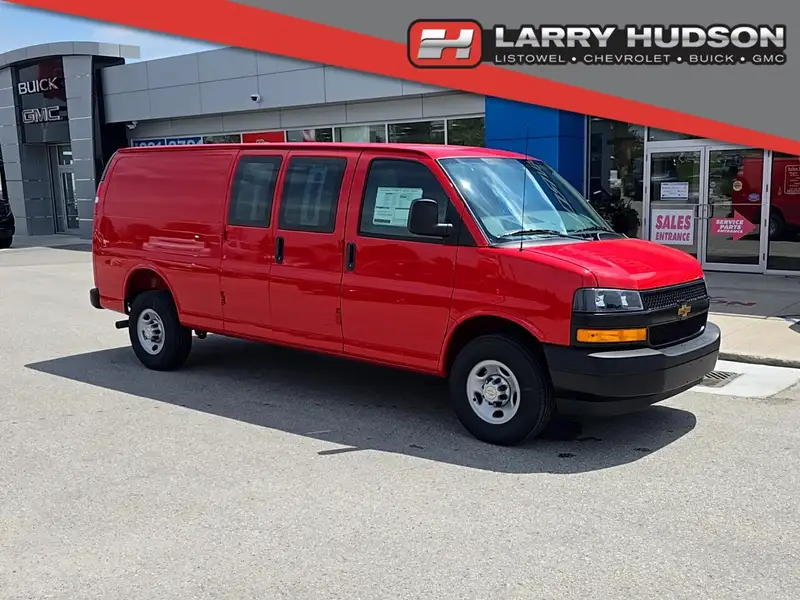 2026 Chevrolet Express 2500 Other, červená, 2 km, dovoz Kanada — foto 1