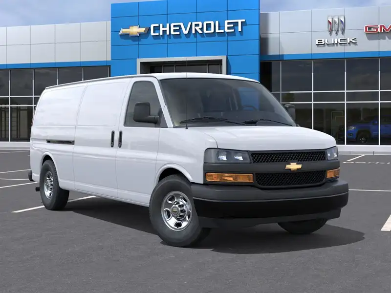 2026 Chevrolet Express 2500 CARGO, biela, 10 km, dovoz Kanada — foto 7 z 12
