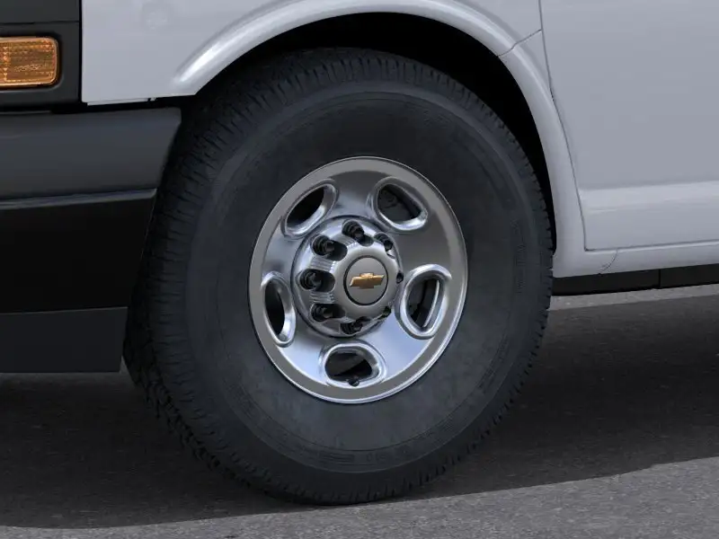 2026 Chevrolet Express 2500 CARGO, biela, 10 km, dovoz Kanada — foto 9 z 12