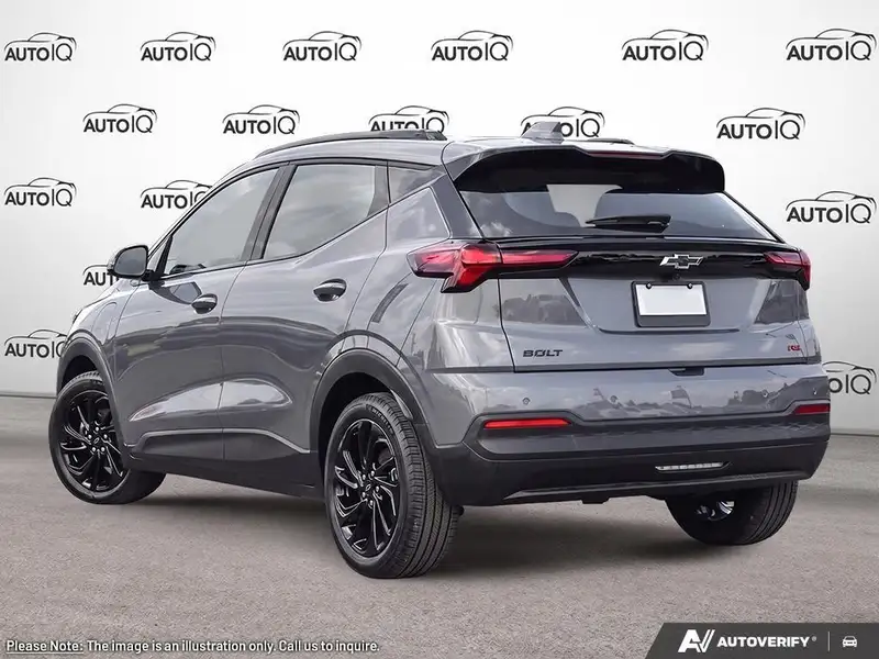 2027 Chevrolet Bolt RS, sivá, 0 km, dovoz Kanada — foto 4 z 12