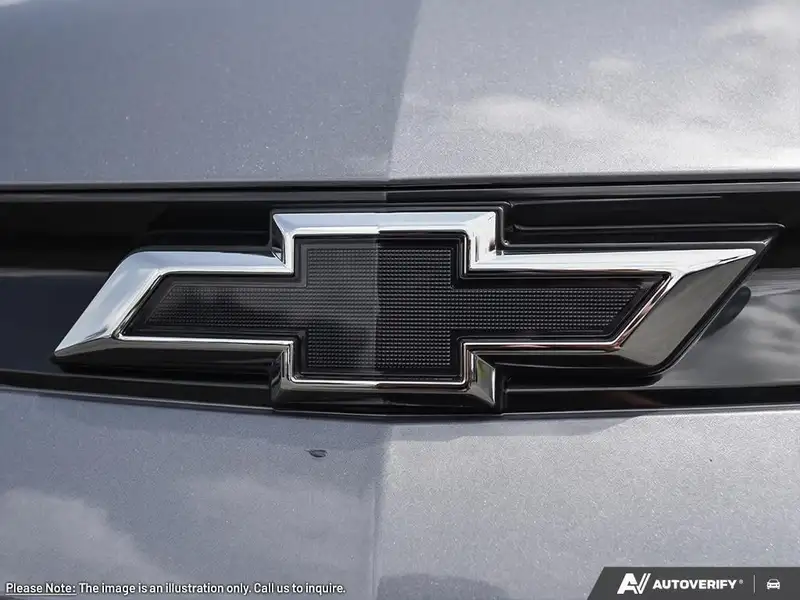2027 Chevrolet Bolt RS, sivá, 0 km, dovoz Kanada — foto 9 z 12