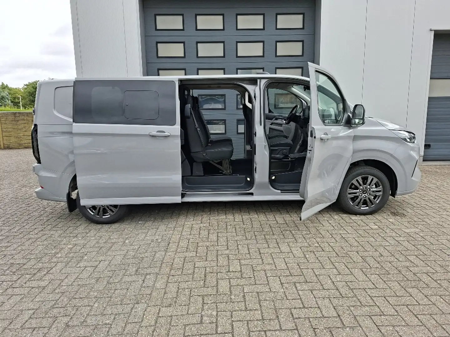 2026 Ford Transit Custom, 1 km, Belgicko — foto 8 z 12