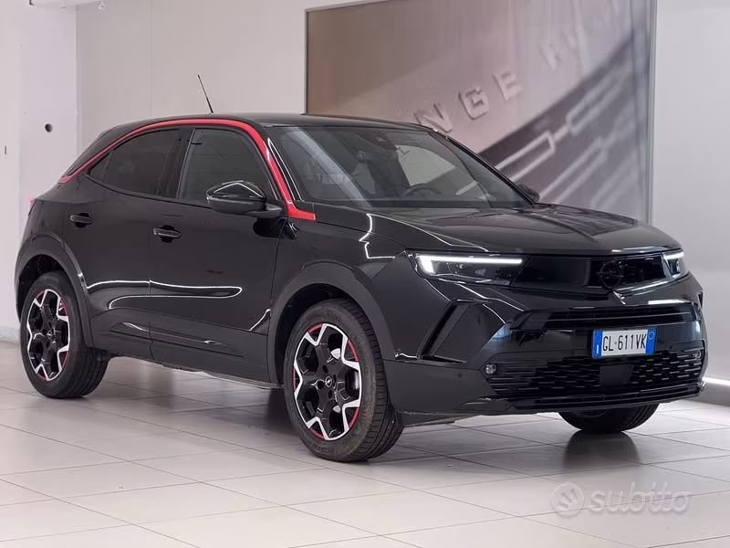2027 Opel, Taliansko — foto 1