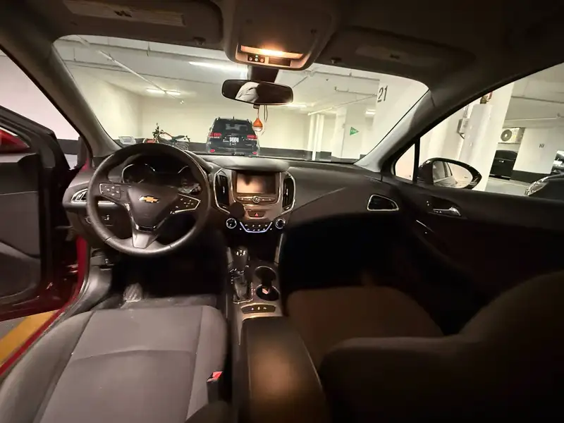 2019 Chevrolet Cruze LT, červená, 51 122 km, dovoz Kanada — foto 6 z 12