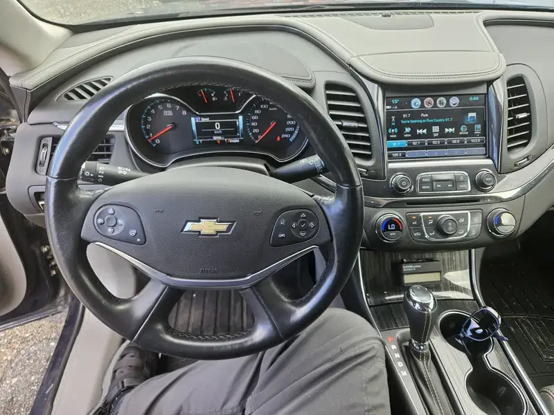 2018 Chevrolet Impala, 59 194 km, dovoz Kanada — foto 5 z 11