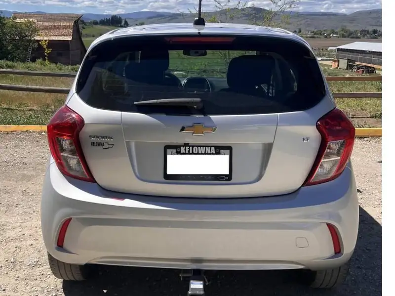 2022 Chevrolet Spark 1LT, strieborná, 53 000 km, dovoz Kanada — foto 2 z 10
