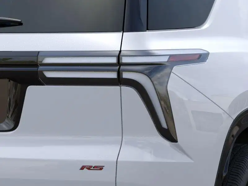 2027 Chevrolet Traverse, biela, 0 km, dovoz Kanada — foto 11 z 12