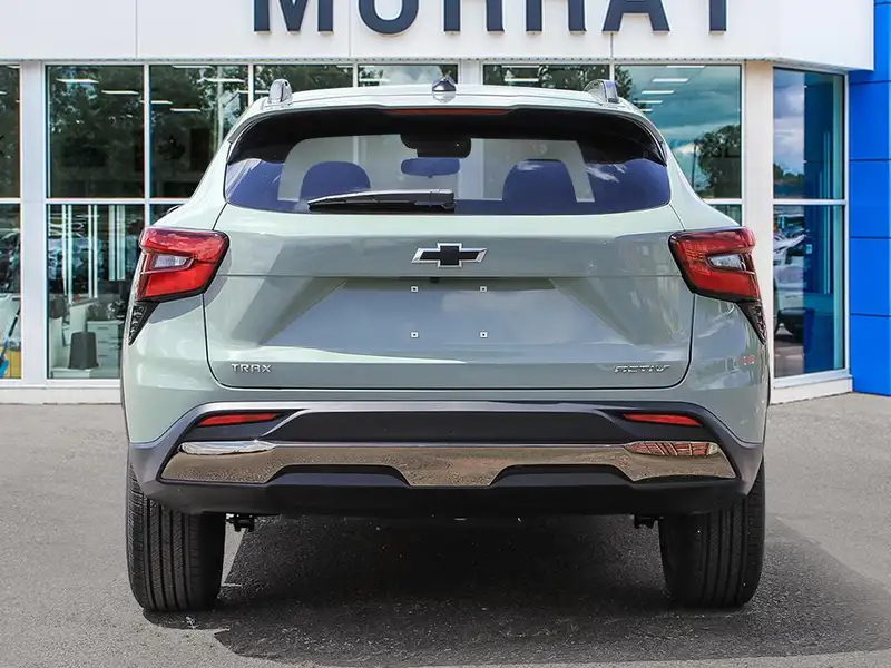 2026 Chevrolet Trax ACTIV, zelená, 0 km, dovoz Kanada — foto 5 z 10