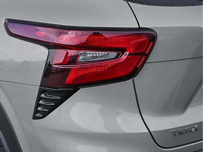 2026 Chevrolet Trax ACTIV, sivá, 0 km, dovoz Kanada — foto 8 z 8