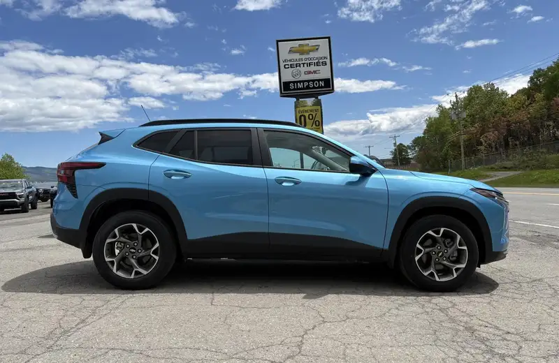 2026 Chevrolet Trax LT, modrá, 0 km, dovoz Kanada — foto 5 z 12
